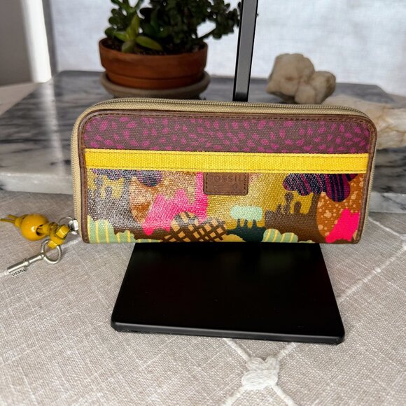 Fossil Keyper Zip Around Wallet - Colorful Waxed Floral Canvas - Picture 1 of 7